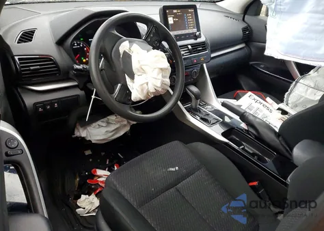 2022 Mitsubishi Eclipse Cross Le z USA, uszkodzony, nr VIN JA4ATVAA6NZ014269